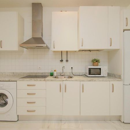 Lovely Apt In The City Center - 15M Walk Giralda Sevilha Exterior foto