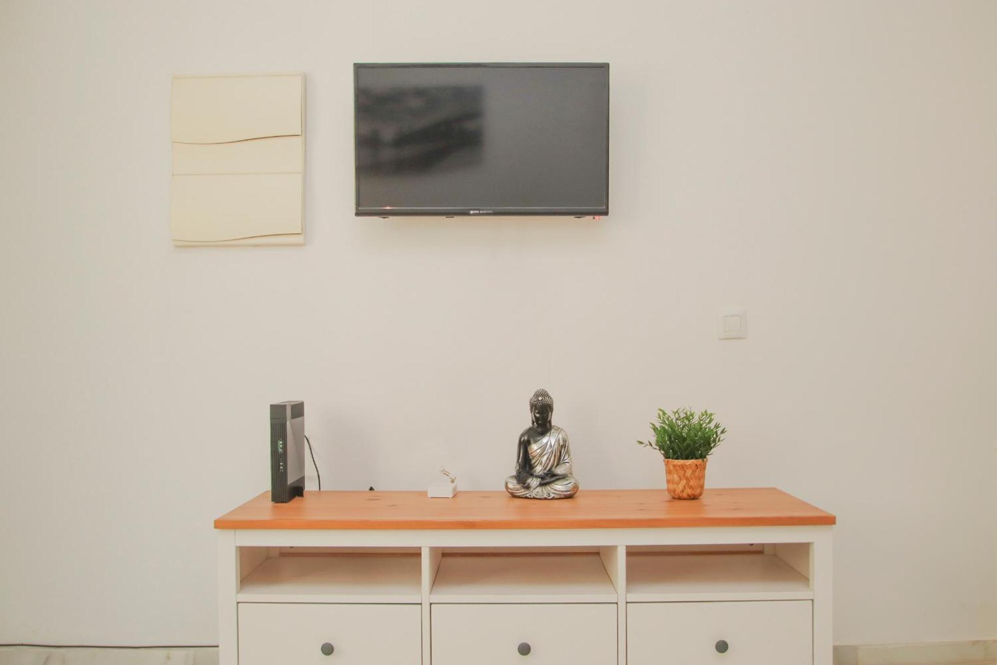 Lovely Apt In The City Center - 15M Walk Giralda Sevilha Exterior foto
