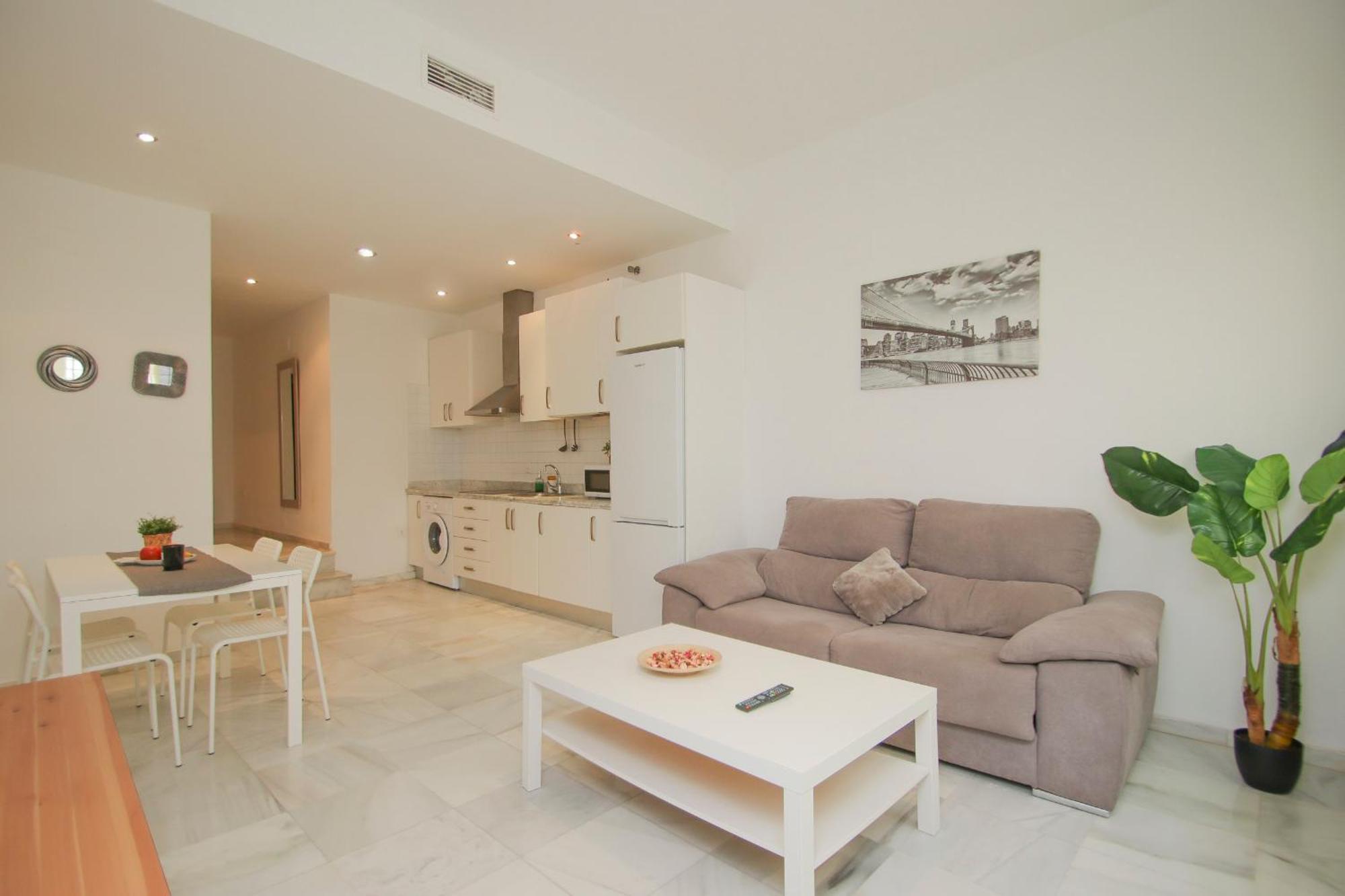 Lovely Apt In The City Center - 15M Walk Giralda Sevilha Exterior foto