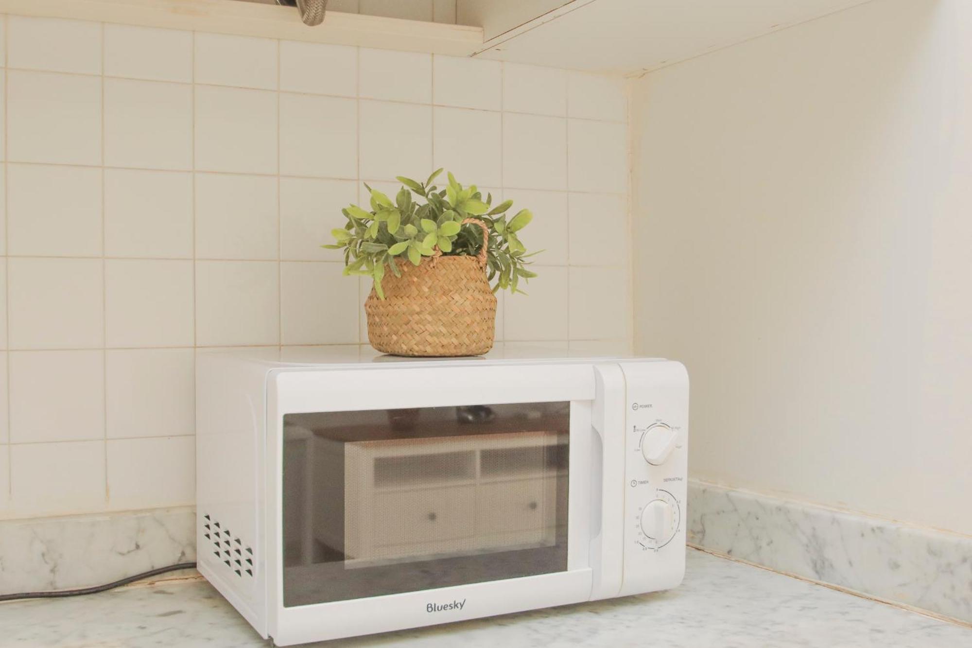 Lovely Apt In The City Center - 15M Walk Giralda Sevilha Exterior foto